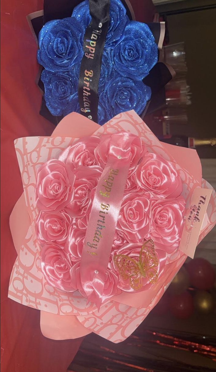 Ribbon bouquet 4 in row 2